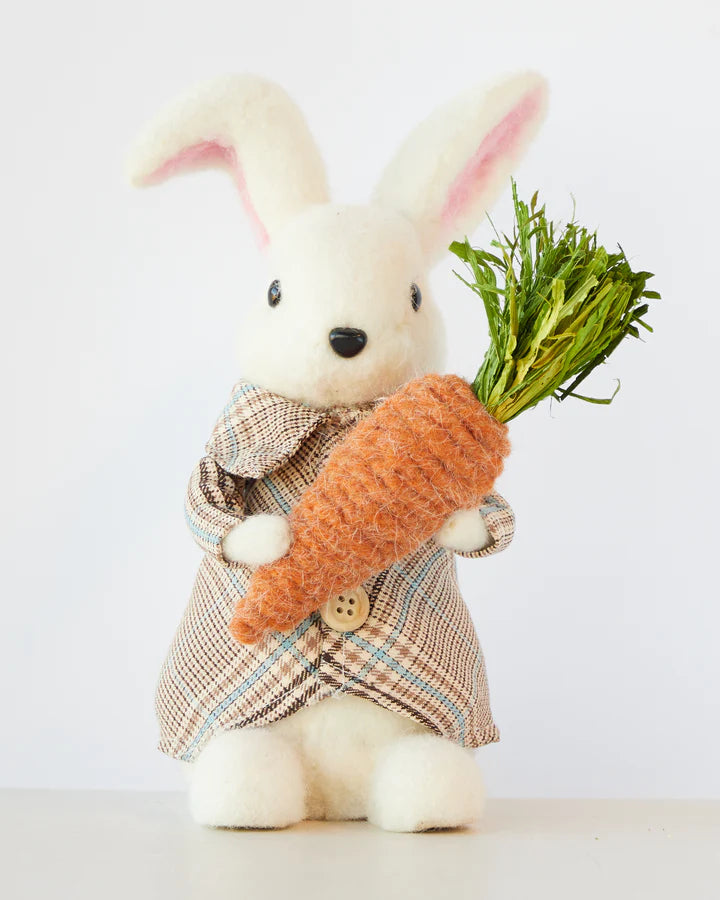 Bertie Bunny With Carrot